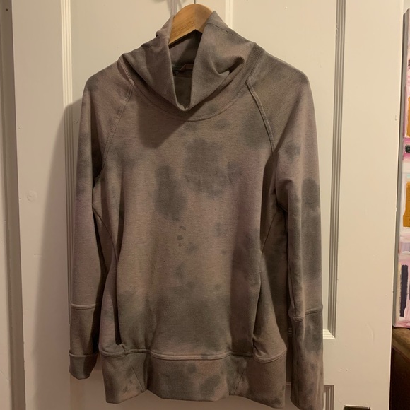Lululemon Tie-dyed Top
